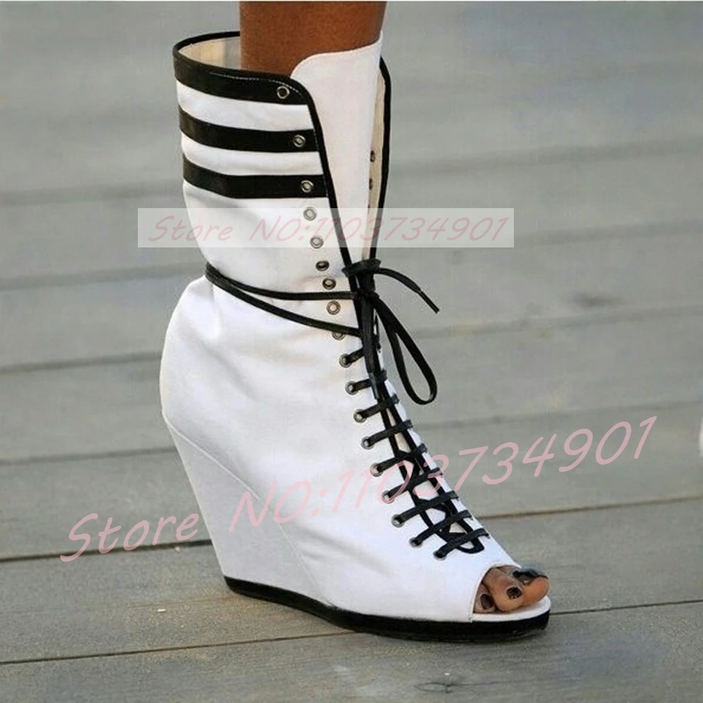 รองเท้าบูทส้นเตารีดแบบเปิดนิ้ว - Street Fashion Events บทวิจารณ์และราคา